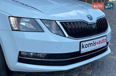 Універсал Skoda Octavia 2018 в  фото 7 Універсал Skoda Octavia 2018 в