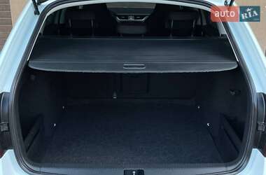 Універсал Skoda Octavia 2018 в  фото 99 Універсал Skoda Octavia 2018 в