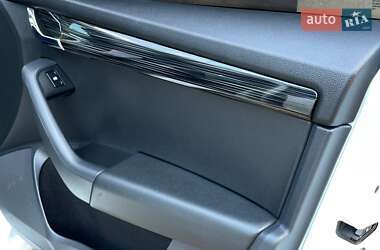 Універсал Skoda Octavia 2018 в  фото 90 Універсал Skoda Octavia 2018 в