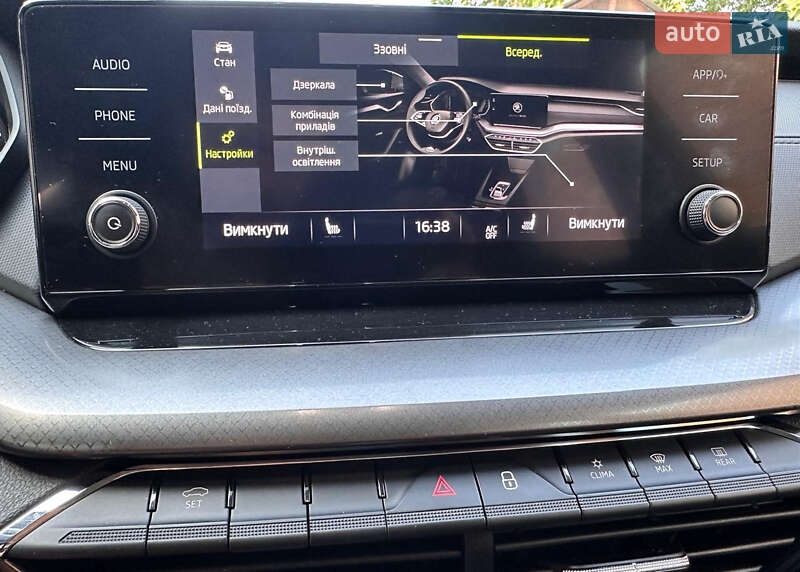 Ліфтбек Skoda Octavia 2021 в Чернівцях