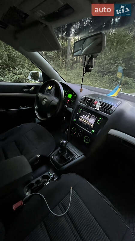 Ліфтбек Skoda Octavia 2008 в Львові