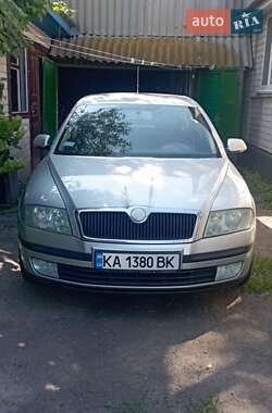 Ліфтбек Skoda Octavia 2006 в Житомирі