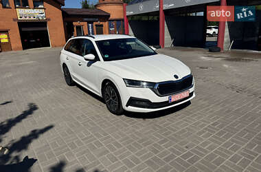 Універсал Skoda Octavia 2021 в Дубні
