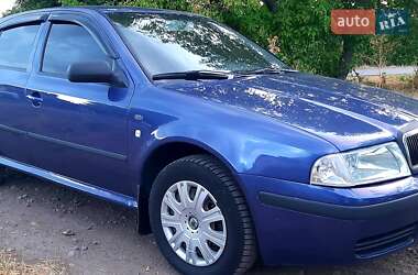 Лифтбек Skoda Octavia 2003 в Захарьевке