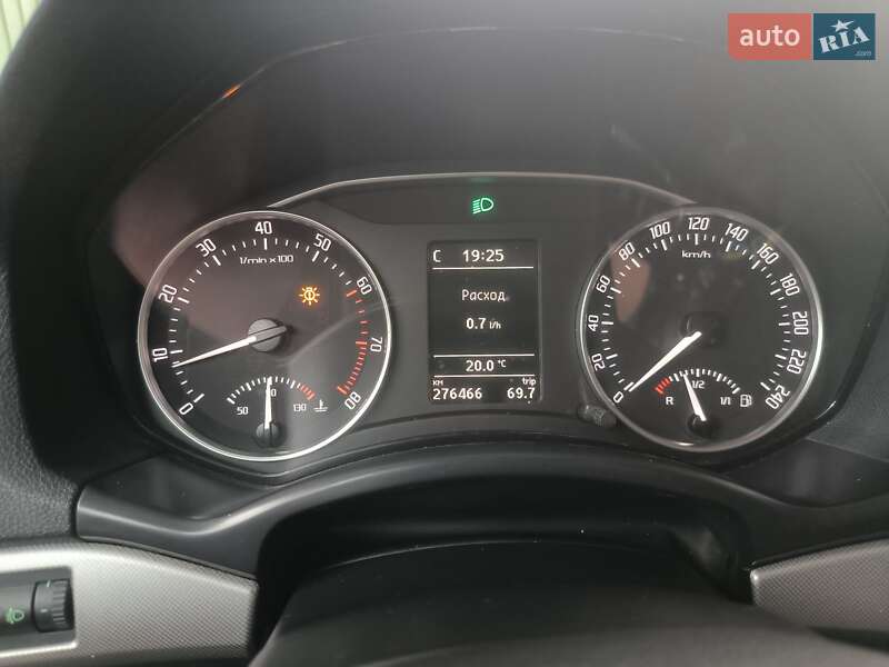 Ліфтбек Skoda Octavia 2010 в Львові