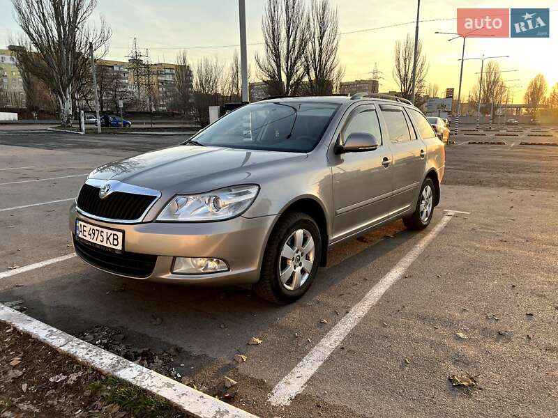 Универсал Skoda Octavia 2012 в Днепре