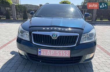 Универсал Skoda Octavia 2011 в 