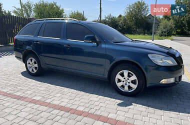 Универсал Skoda Octavia 2011 в 