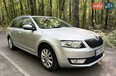 Універсал Skoda Octavia 2015 в Луцьку