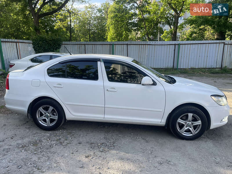 Лифтбек Skoda Octavia 2011 в Киеве