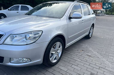 Універсал Skoda Octavia 2012 в Апостоловому