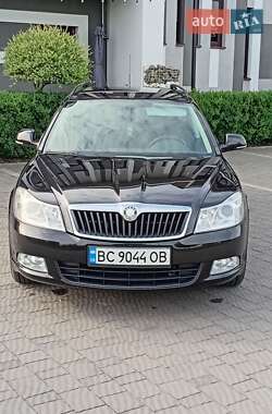 Универсал Skoda Octavia 2010 в Стрые
