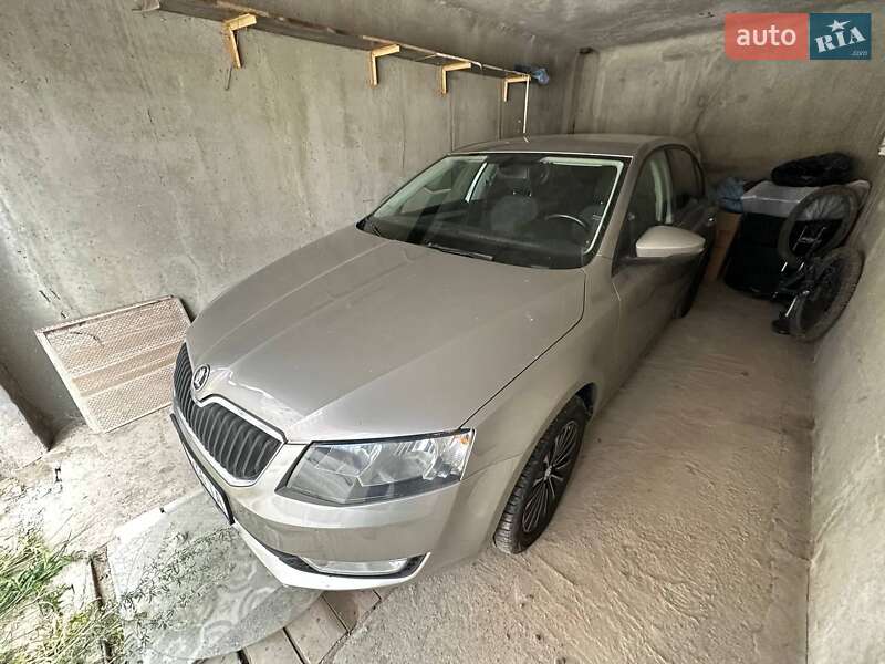 Skoda Octavia 2014
