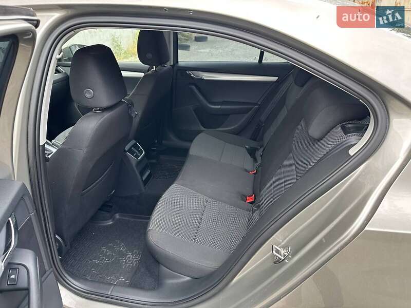 Лифтбек Skoda Octavia 2014 в Днепре фото 19 Лифтбек Skoda Octavia 2014 в Днепре