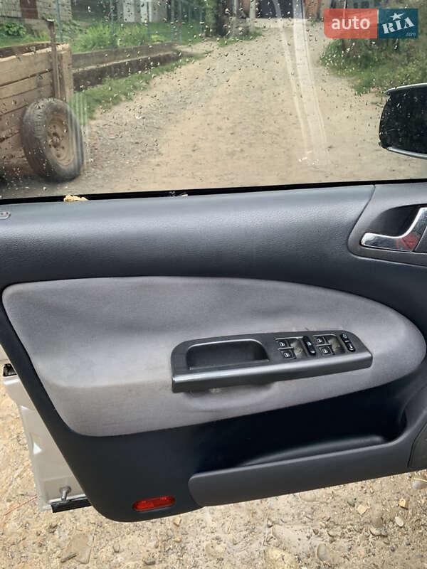 Лифтбек Skoda Octavia 2007 в Ужгороде