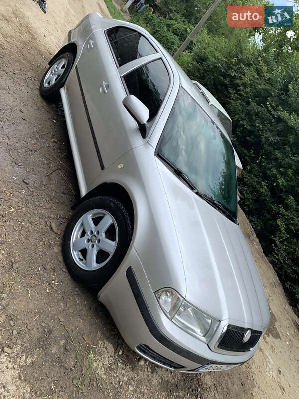 Лифтбек Skoda Octavia 2007 в Ужгороде