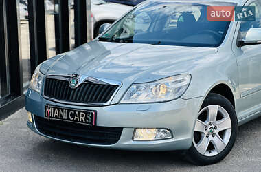 Лифтбек Skoda Octavia 2009 в 