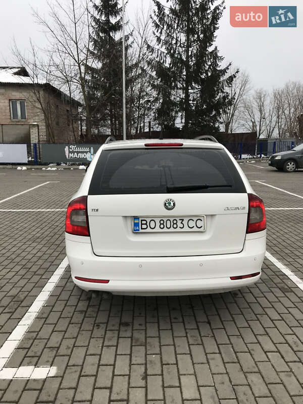 Универсал Skoda Octavia 2010 в Тернополе