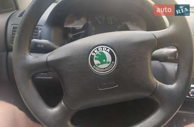 Универсал Skoda Octavia 2001 в Киеве