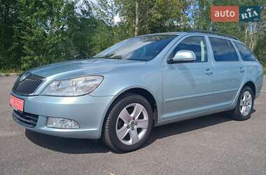 Универсал Skoda Octavia 2010 в Харькове