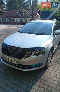 Універсал Skoda Octavia 2018 в Львові