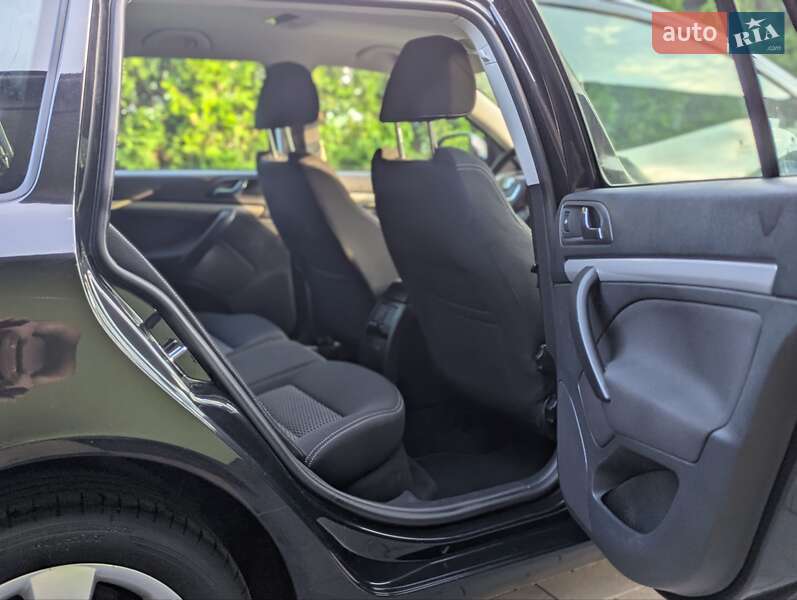 Універсал Skoda Octavia 2011 в Дубні фото 14 Універсал Skoda Octavia 2011 в Дубні