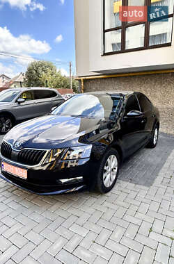 Ліфтбек Skoda Octavia 2019 в Івано-Франківську