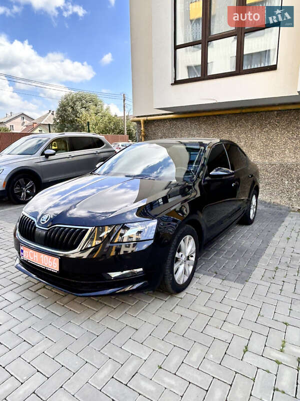 Лифтбек Skoda Octavia 2019 в 