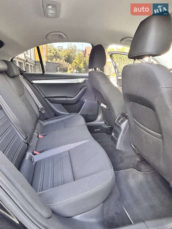 Лифтбек Skoda Octavia 2019 в Ивано-Франковске