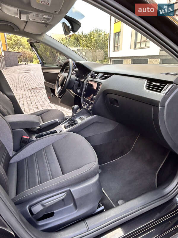 Лифтбек Skoda Octavia 2019 в Ивано-Франковске