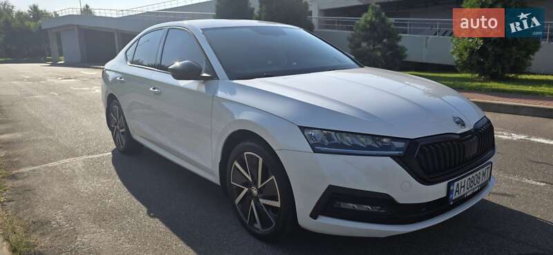 Лифтбек Skoda Octavia 2023 в Киеве