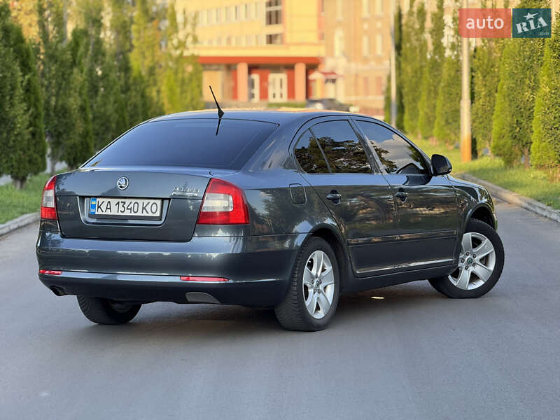 Лифтбек Skoda Octavia 2012 в Киеве