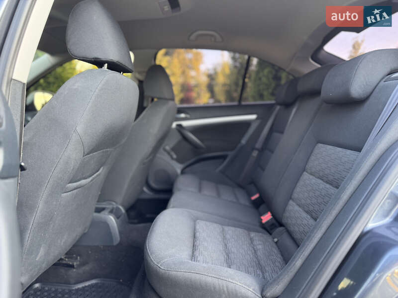 Лифтбек Skoda Octavia 2012 в Киеве