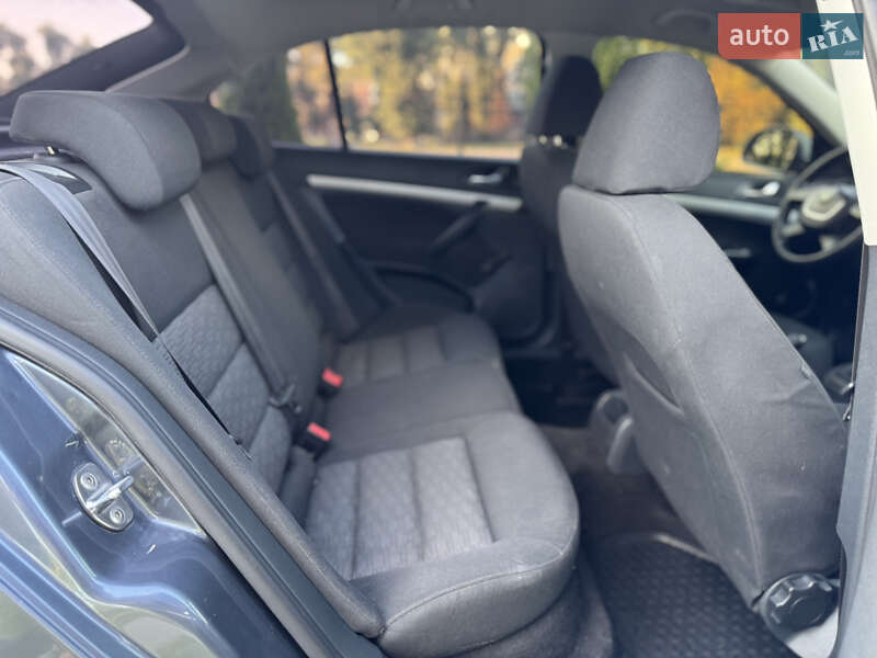 Лифтбек Skoda Octavia 2012 в Киеве