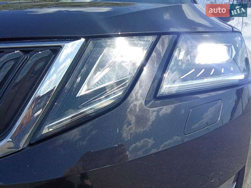 Универсал Skoda Octavia 2018 в Чернигове