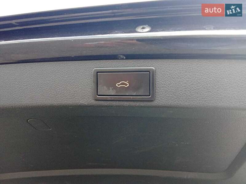 Универсал Skoda Octavia 2018 в Чернигове