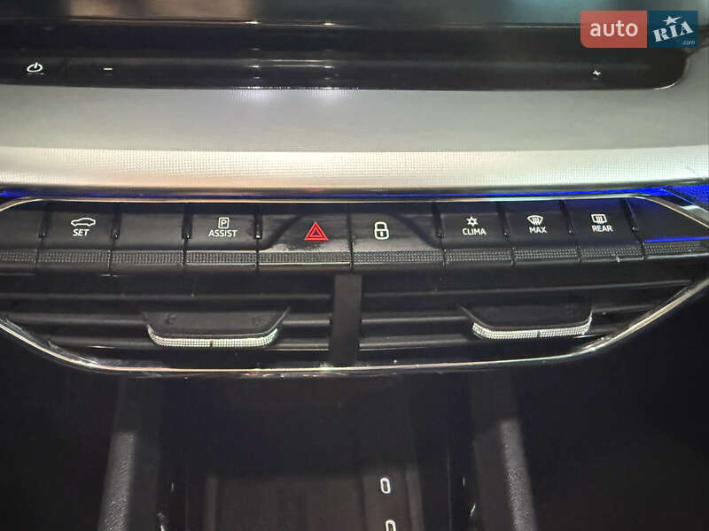 Универсал Skoda Octavia 2022 в Киеве