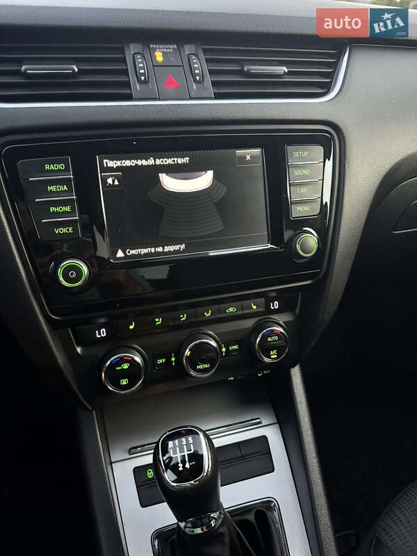 Ліфтбек Skoda Octavia 2015 в Хусті