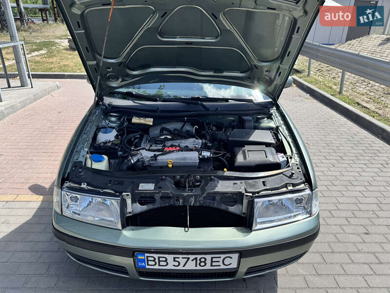 Ліфтбек Skoda Octavia 2003 в Балаклії фото 3 Ліфтбек Skoda Octavia 2003 в Балаклії