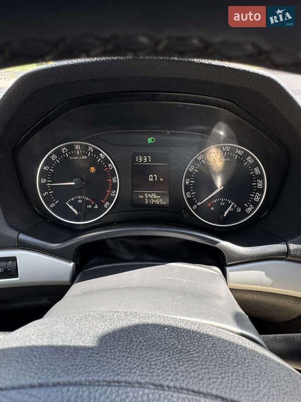 Лифтбек Skoda Octavia 2010 в Житомире