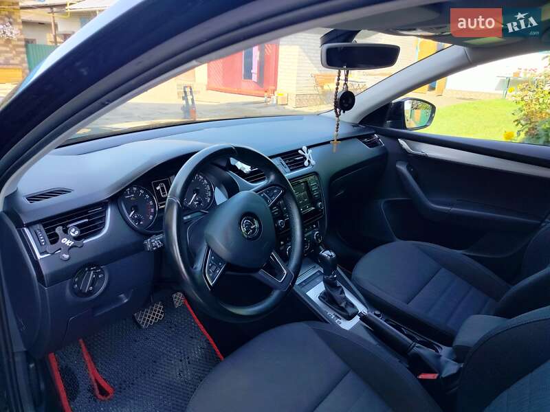 Универсал Skoda Octavia 2016 в Борщеве
