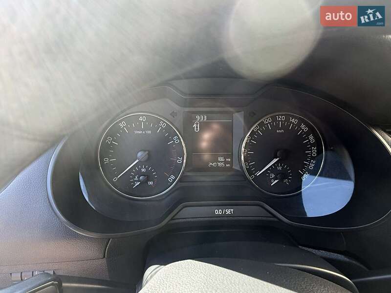 Лифтбек Skoda Octavia 2014 в Умани фото 15 Лифтбек Skoda Octavia 2014 в Умани
