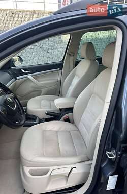 Універсал Skoda Octavia 2010 в Івано-Франківську