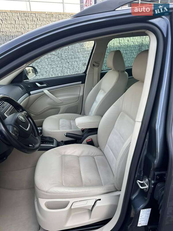 Универсал Skoda Octavia 2010 в Ивано-Франковске