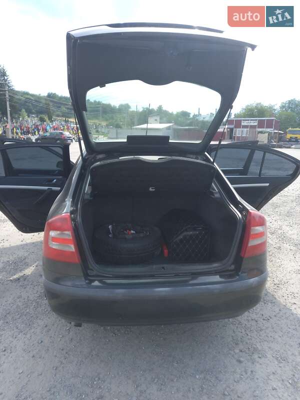 Лифтбек Skoda Octavia 2007 в Николаеве