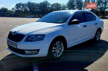 Лифтбек Skoda Octavia 2013 в Днепре