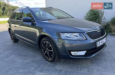 Універсал Skoda Octavia 2015 в Луцьку