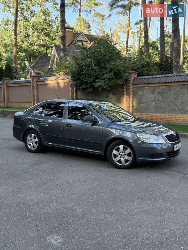 Лифтбек Skoda Octavia 2011 в Чернигове фото 3 Лифтбек Skoda Octavia 2011 в Чернигове