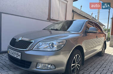 Лифтбек Skoda Octavia 2011 в Солотвине