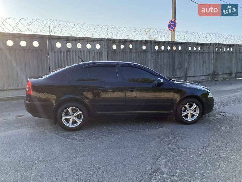 Лифтбек Skoda Octavia 2005 в Киеве